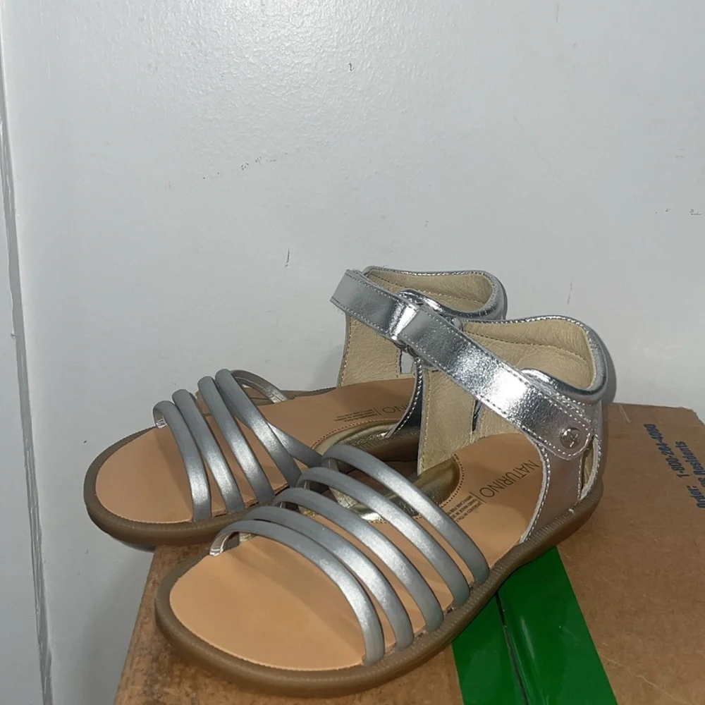 Naturino Kids Sandals size 28